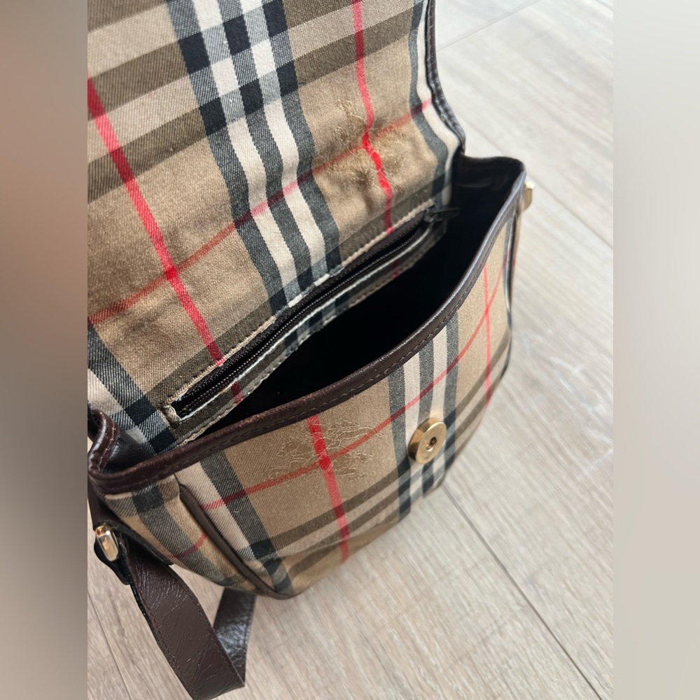 Burberry Haymarket Check Crossbody Bag Canvas Crossbody Bag - Picture 8 of 11